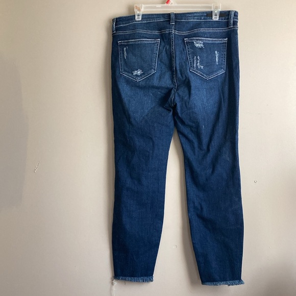 Cello Jeans Distressed Stretch size 13 women’s. - Picture 3 of 10
